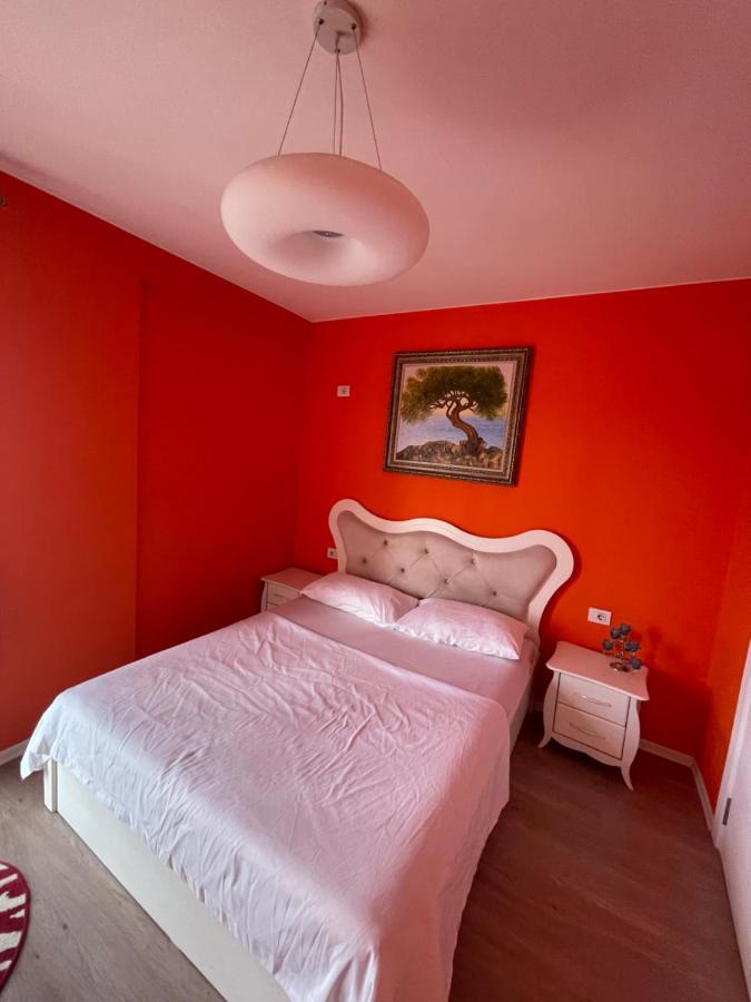 Anna'S Apartment 2 ติรานา ภายนอก รูปภาพ